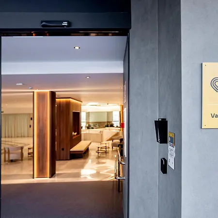 B48 Feria 4* バレンシア