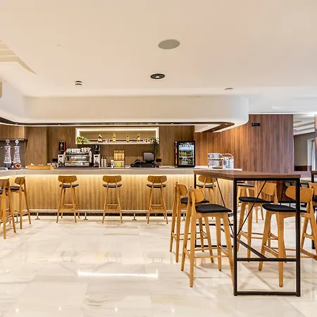 B48 Feria Aparthotel Valencia