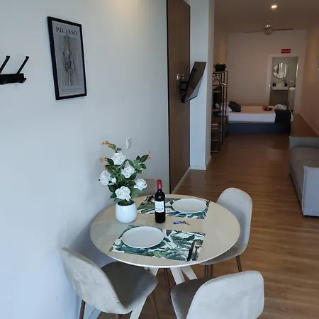 Caballito De Mar - Modern - Near Bioparc By Rio Turia شقة