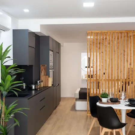 Leones By Concept Flats Apartment *