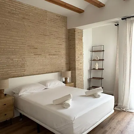 Yturralde By Alma فالنسيا