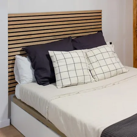 Leones By Concept Flats Apartment