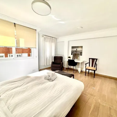 Seasonal Antonio Suarez *