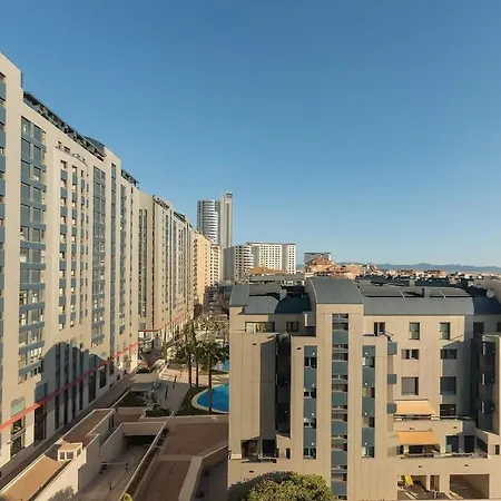 Tu Refugio Moderno En - Piscina, Gimnasio Y Padel Incluidos Apartman