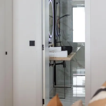 Leones By Concept Flats Apartment *