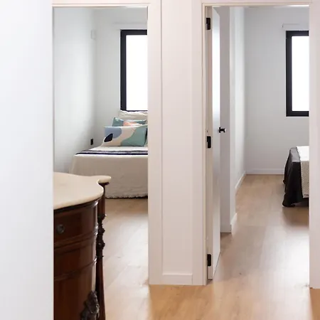 Leones By Concept Flats Apartment