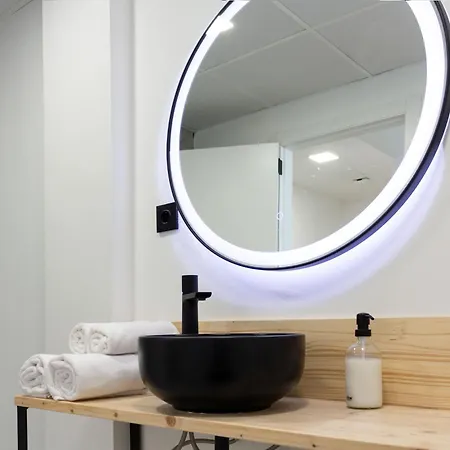 Leones By Concept Flats شقة *