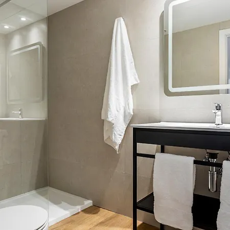 Aparthotel B48 Feria