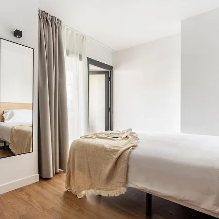 B48 Feria Aparthotel Valencia