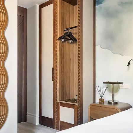 Hotel One Shot Puerta Ruzafa 4*