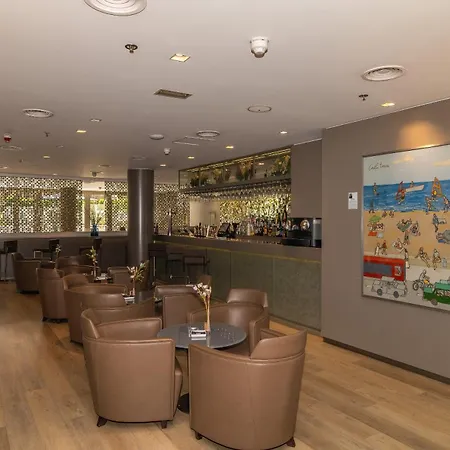 Sh Colon Hotel 4*