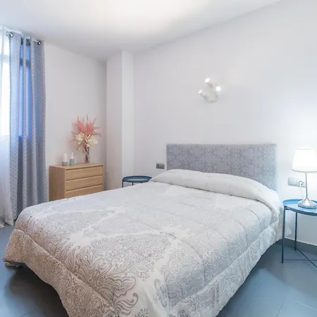 Hogar Vera Apartments&bikes 발렌시아