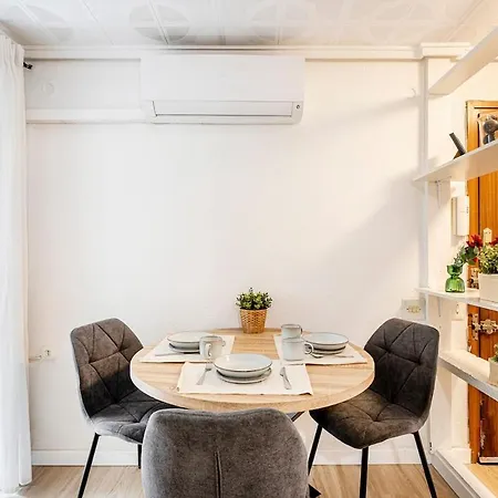 Big At With Terrace Valence