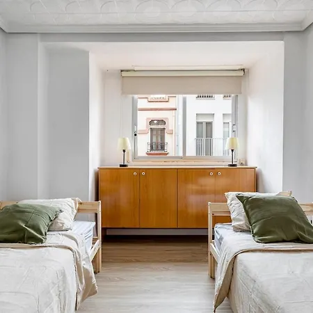 Big At With Terrace Appartement Valencia