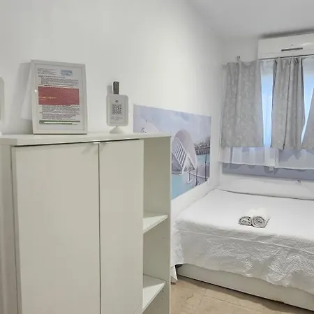 A123 Viviendaturisticavalencia Grandes Grupos * Walencja