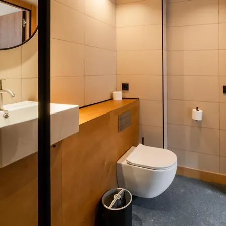 Hotell Easyhotel Ciutat Vella 2*