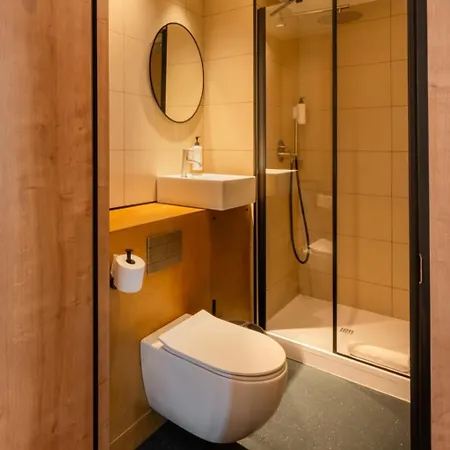 Easyhotel Ciutat Vella 호텔