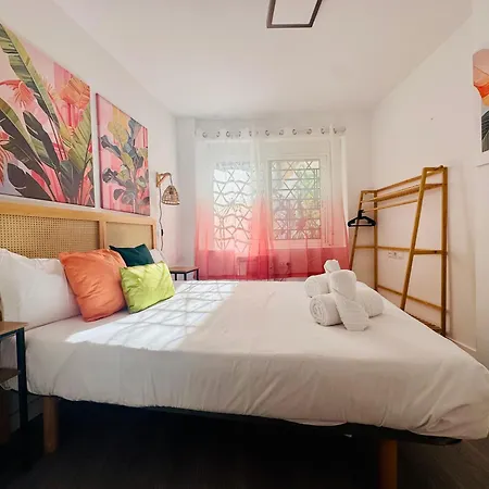 Design & Stylish House In The Center Of Valensiya