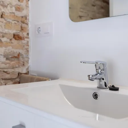 Residencia Universitaria Trinitarios *