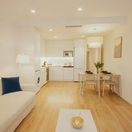 Апартаменты Familiar En Centro - Plaza Ayuntamiento *