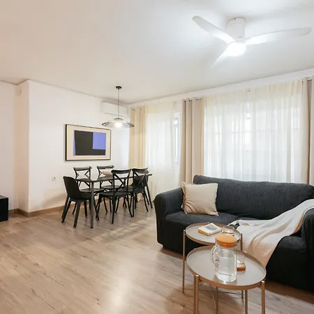 Your Sunny & Spacious Portview