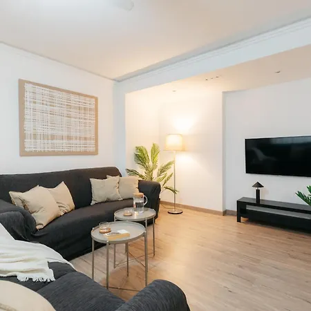 Your Sunny & Spacious Portview