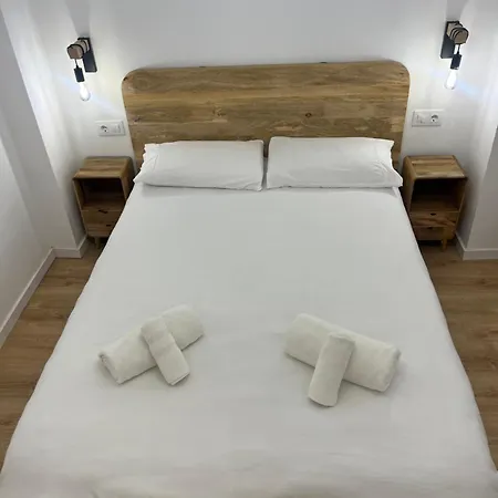 Acogedor Frente A Plaza Del Cedro Διαμέρισμα