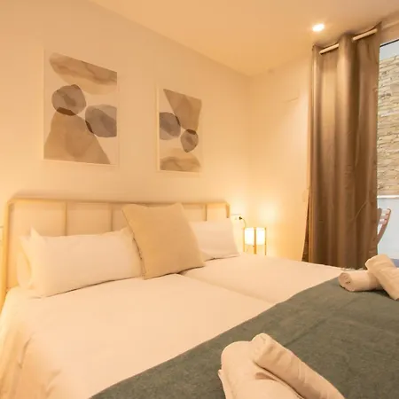 Familiar En Centro - Plaza Ayuntamiento Апартаменты *