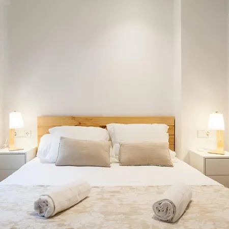 Appartement Aire Holidays *