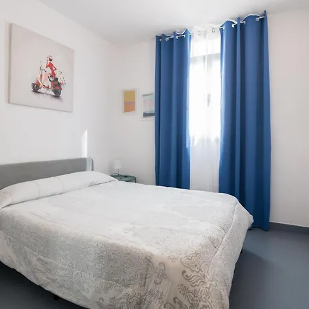 Hogar Vera Apartments&bikes Valencia