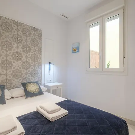 Sunny,private Terrace,wheelchair Access Aparthotel Valencia