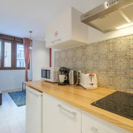 Modern Close To Centre 4* فالنسيا