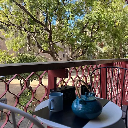 Plaza Del Carmen Boutique *