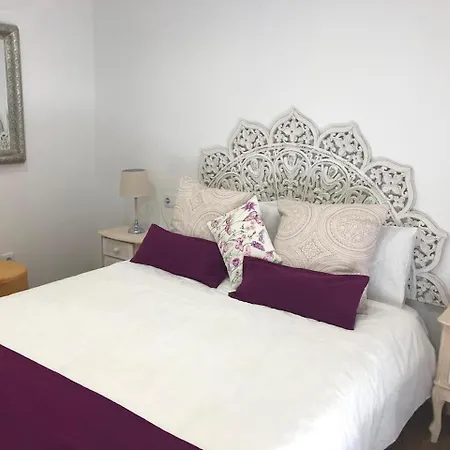 Centrico Cerca Al Ayuntamiento+luminoso+acogedor Apartment *