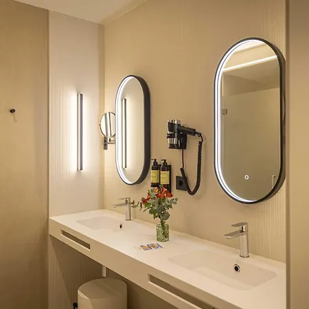 Hotel Moontels Colon *