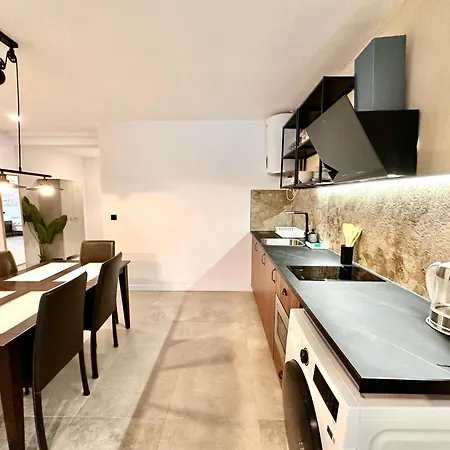 Apartment Turia Gardens & Science & Center