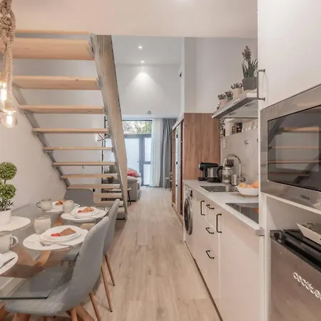 Guillem Jafer - Roig Arena Appartement