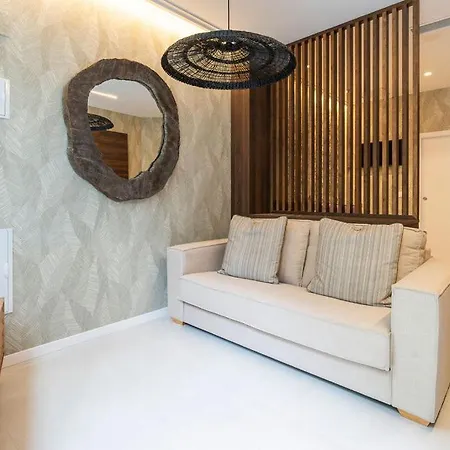 Διαμέρισμα Vlc Host - Palleter *