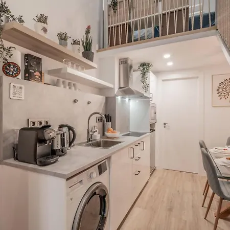 Guillem Jafer - Roig Arena Apartment Valencia
