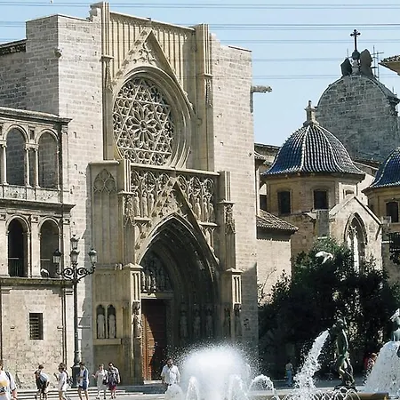 Catalina 발렌시아