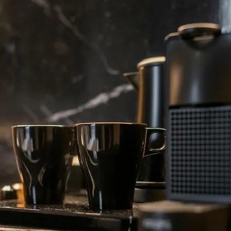 Blanq Gran Via Hotel 4*