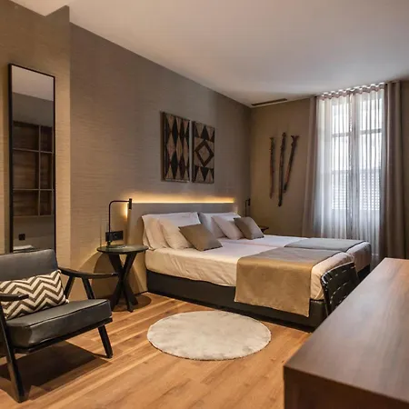 Blanq Gran Via Hotel