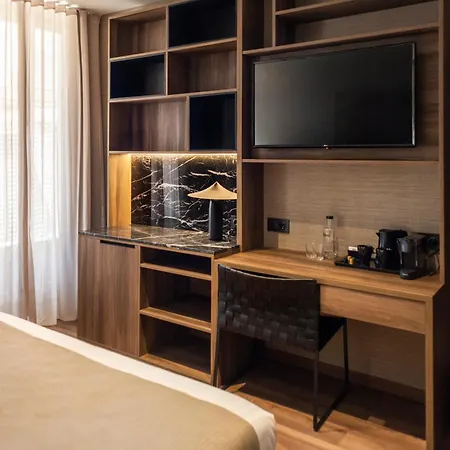 Blanq Gran Via 4* Valencia