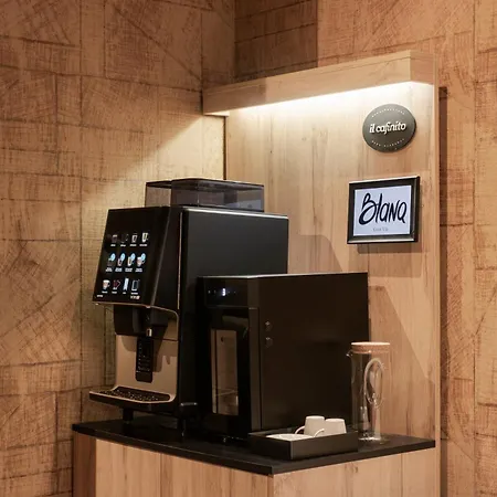 Blanq Gran Via 4* Valencia