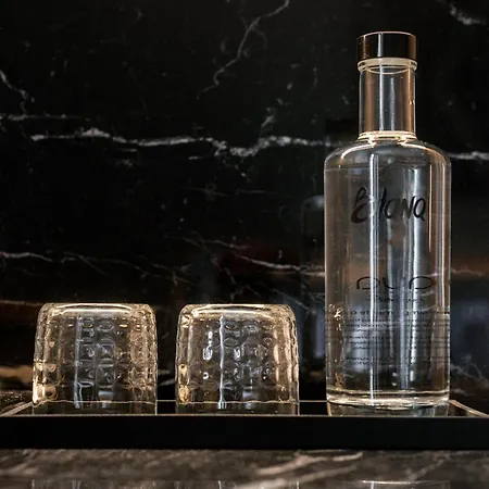 Hotel Blanq Gran Via 4*