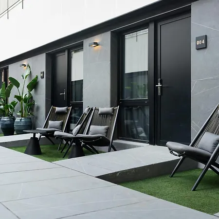 Blanq Gran Via Hotel 4*