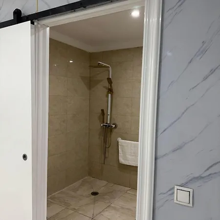 ホテル Air Aviacion 2*