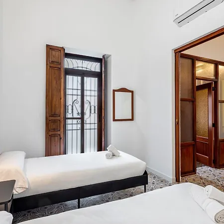 Pensjonat Guestready - Traditional House Near Malvarrosa