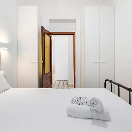 Pensionat Guestready - Traditional House Near Malvarrosa