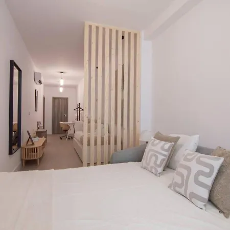 Nomad Viveros 01 * ולנסיה